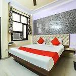 Hotel O Radha Krishna