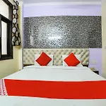 Hotel O Radha Krishna