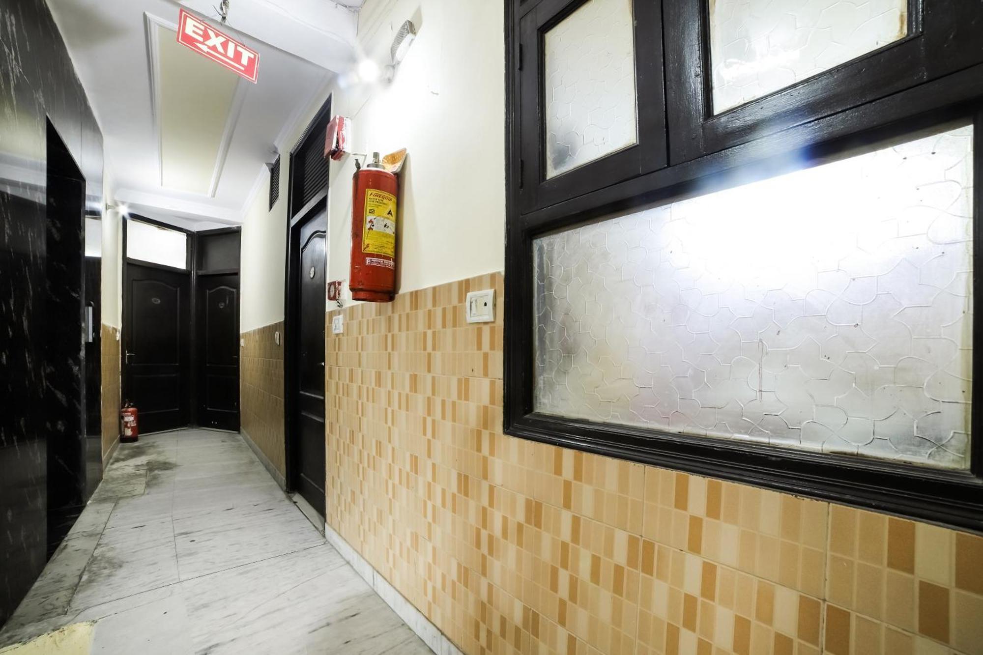 Hotel O Radha Krishna New Delhi